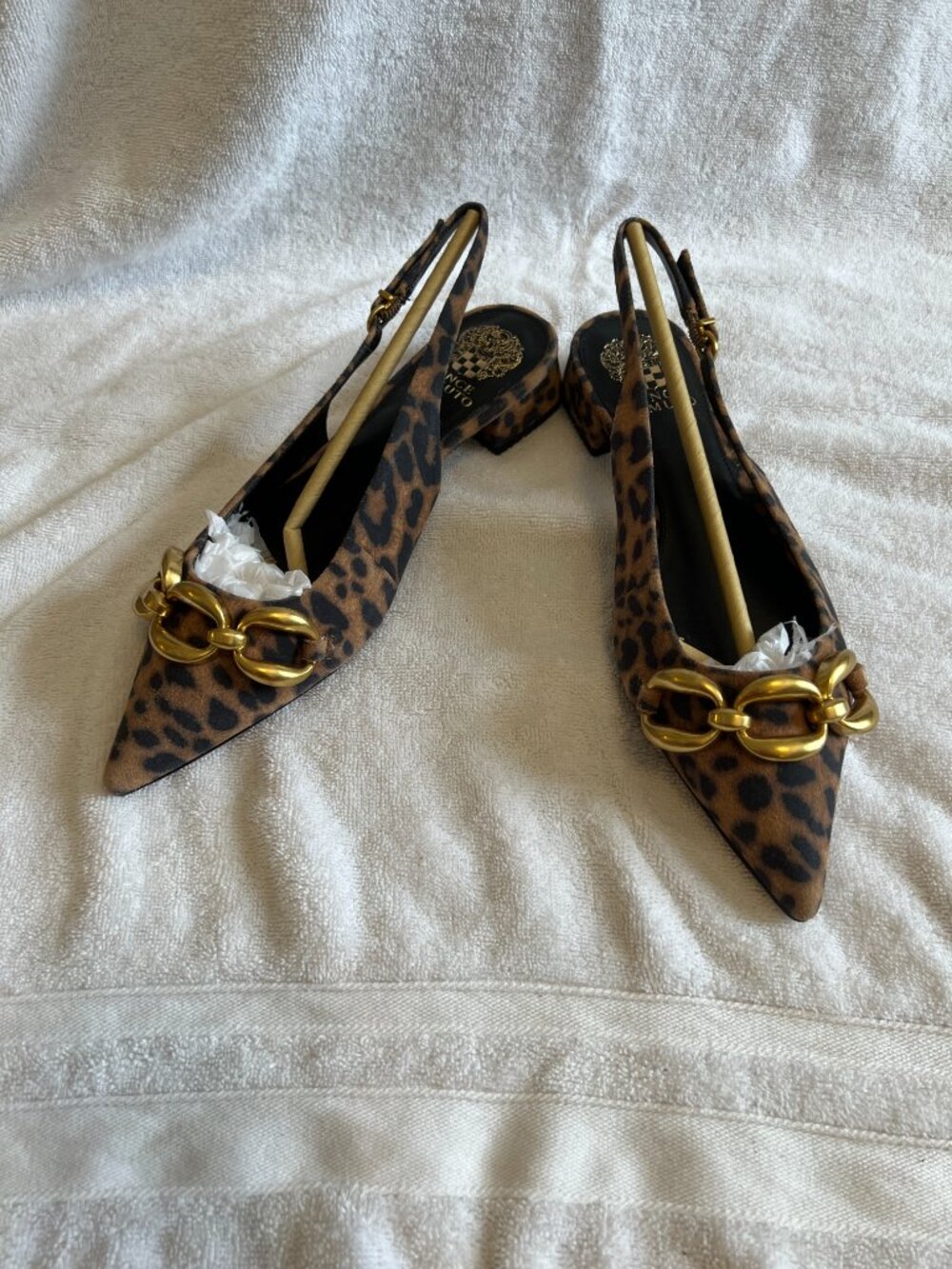 Vince Camuto Sandals - Picture 2 of 5